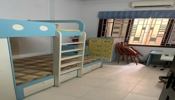 Cho thuê nhà ngõ ba gác Nguyễn An Ninh, 4 tầng, 48m2, 3 ngủ, 12 Triệu